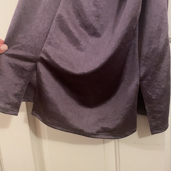 SOLD Gorgeous Plum Mini Dress - Picture 4 of 6